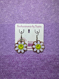 Smiley Face Daisy Earrings