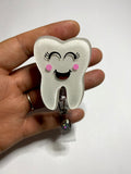 Molar Badge Reel